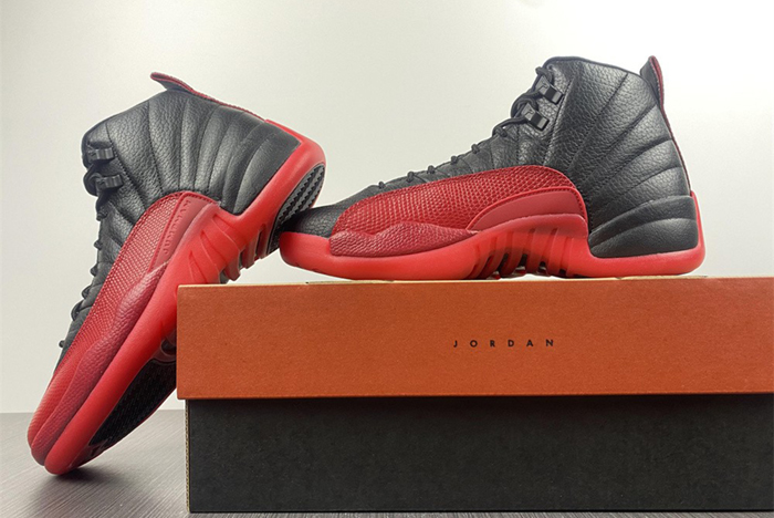 Air Jordan 12  130690 002