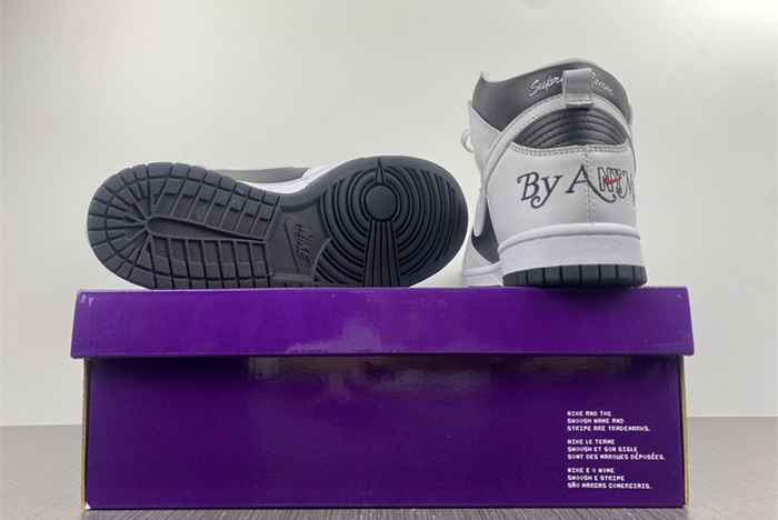S*p*e x nike sb dunk high qs “by any means” dn3741-002