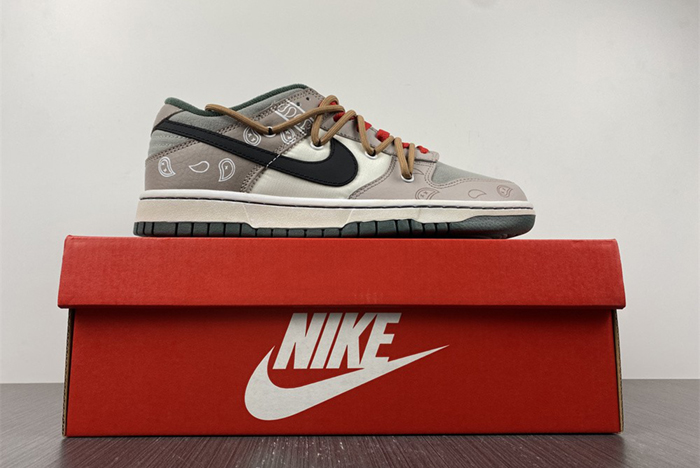 Nike Dunk Low RETRO DH0957-100