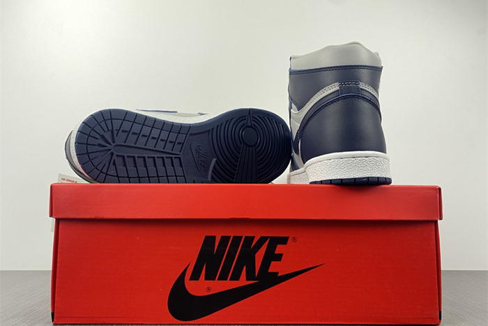 Air Jordan 1 High 85 “Georgetown”   BQ4422-400