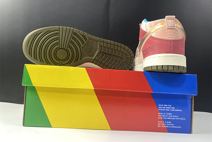 Social Status x Nk SB Dunk High Pro QS