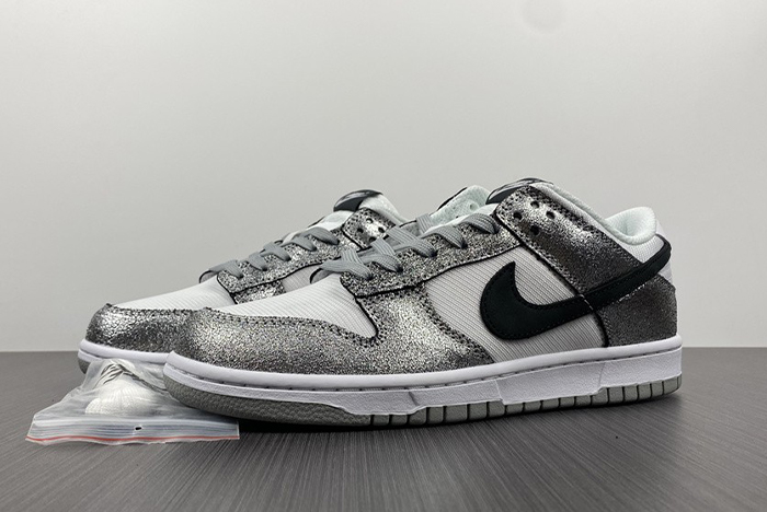 Nike Dunk Low Shimmer DO5882-001