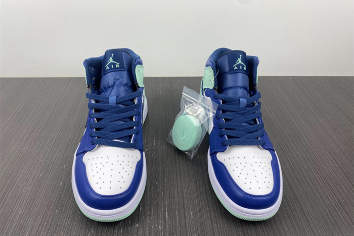AIR JORDAN 1 MID  554724-413
