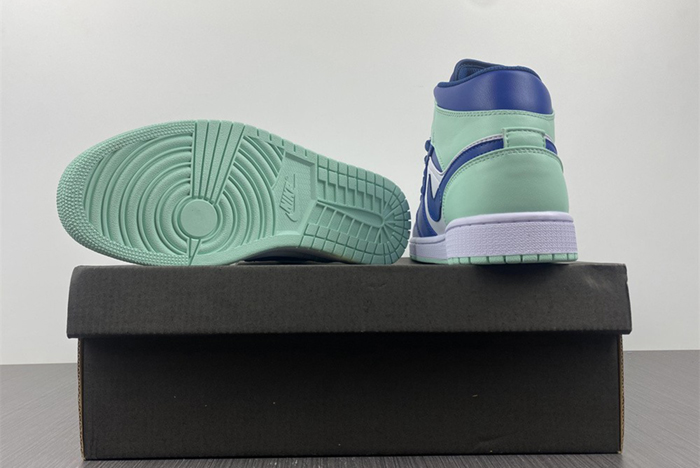 AIR JORDAN 1 MID  554724-413