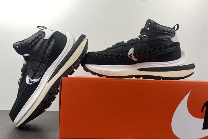 Nike Sacai DH9186-001