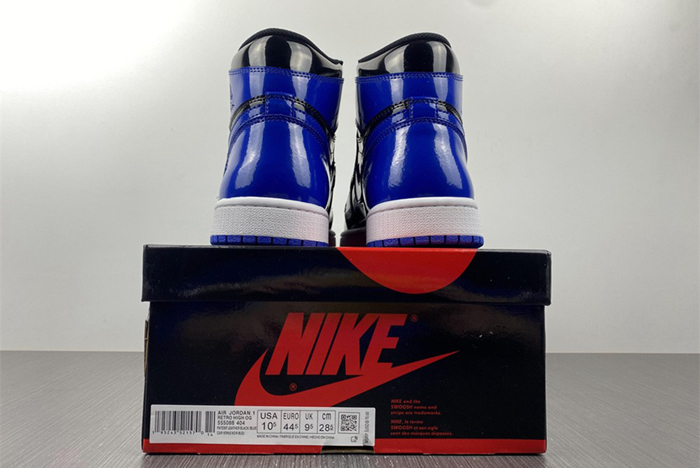 Air Jordan 1 Retr o OG 555088-404  X4