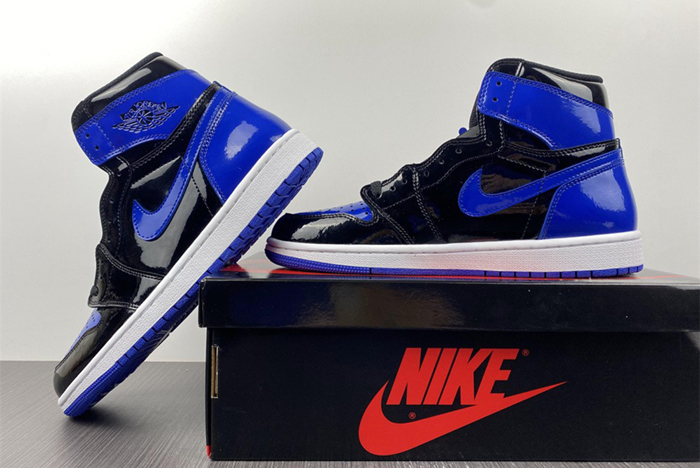 Air Jordan 1 Retr o OG 555088-404  X4