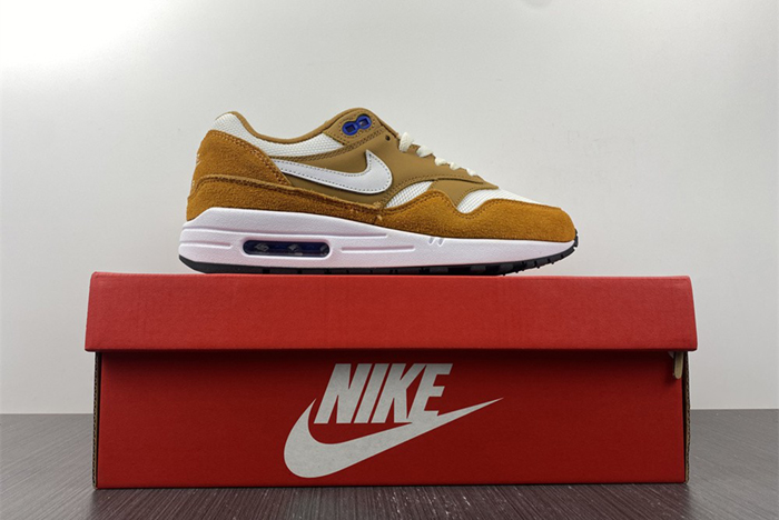 Nike WMNS Air Max Anniversary  908366-700