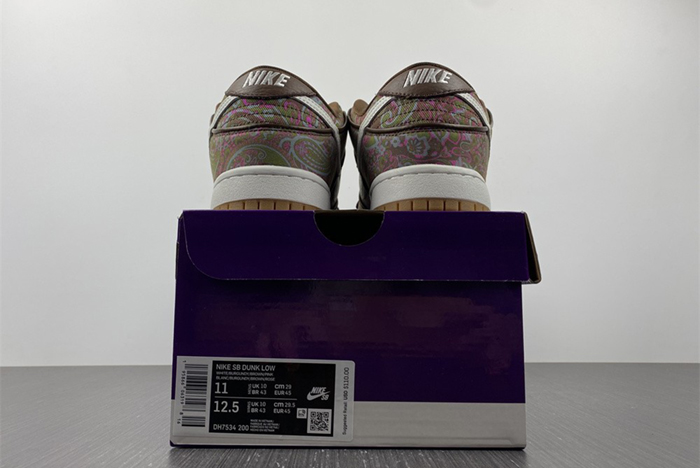 NIke SB Dunk Low “Paisley”  DH7534-200