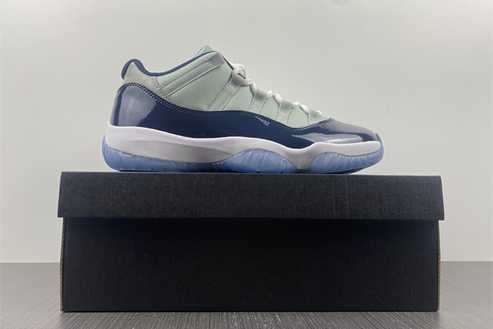 Air Jordan 11 Low  528895-007