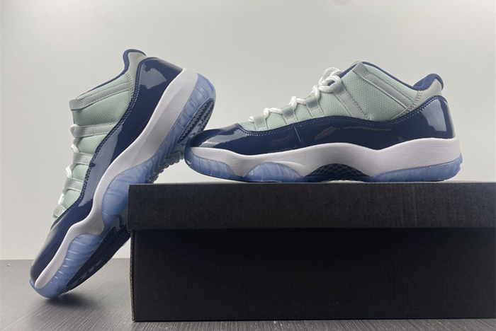 Air Jordan 11 Low  528895-007