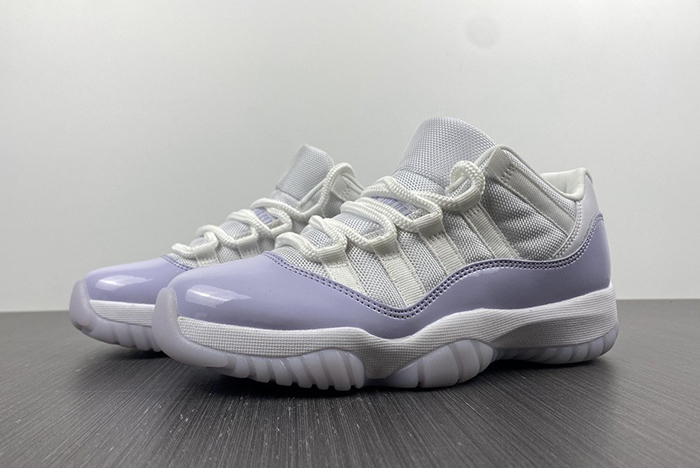 Air Jordan 11 Low”WMNS PURE VIOLET  AH7860-101