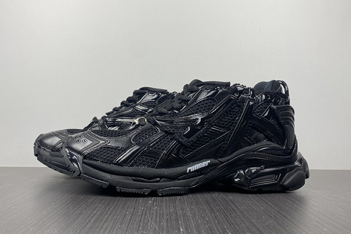 Ba*len*cia*ga -runner 677403 w3ra9 1000
