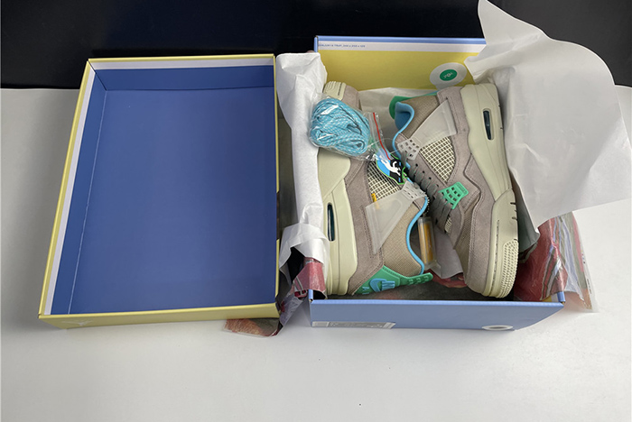 Union LA x Air Jordan 4 ‘’Taupe Haze‘’  DJ5718-242