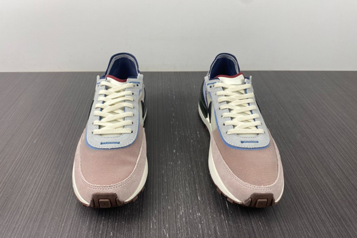 NIKE Waffle One  DM5446-701