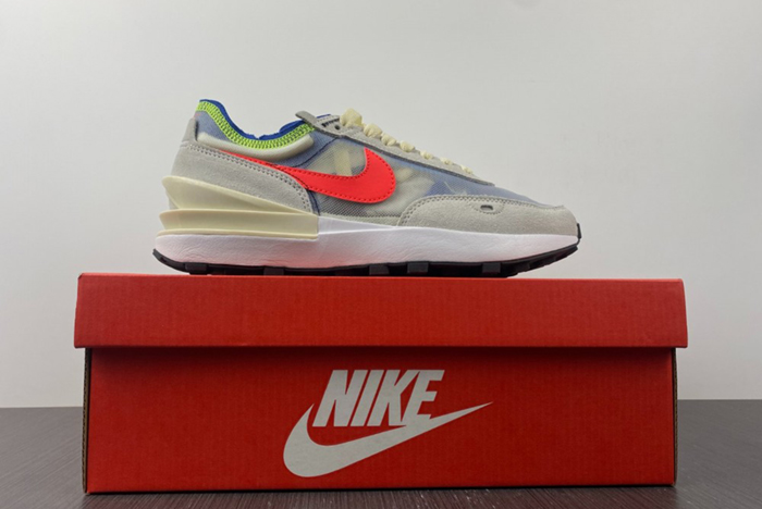 NIKE Waffle One  DA7995-101