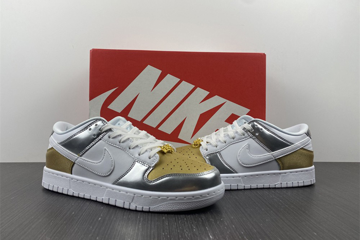 Nike Dunk Low WMNS “Metallic”  DH4403-700