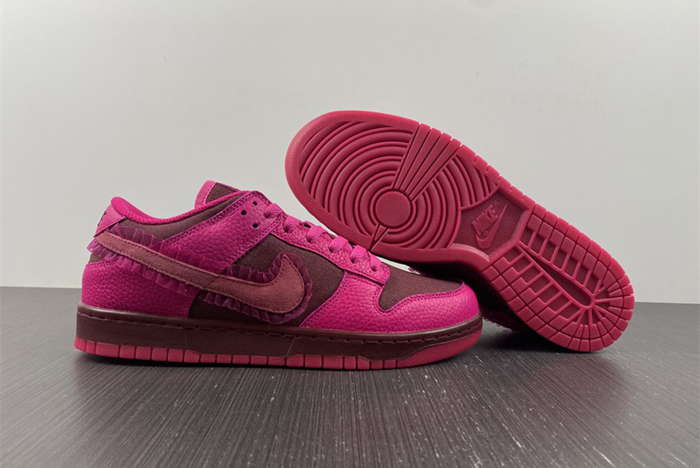 Nike Spruces Up Its Dunk Low  DQ9324-600
