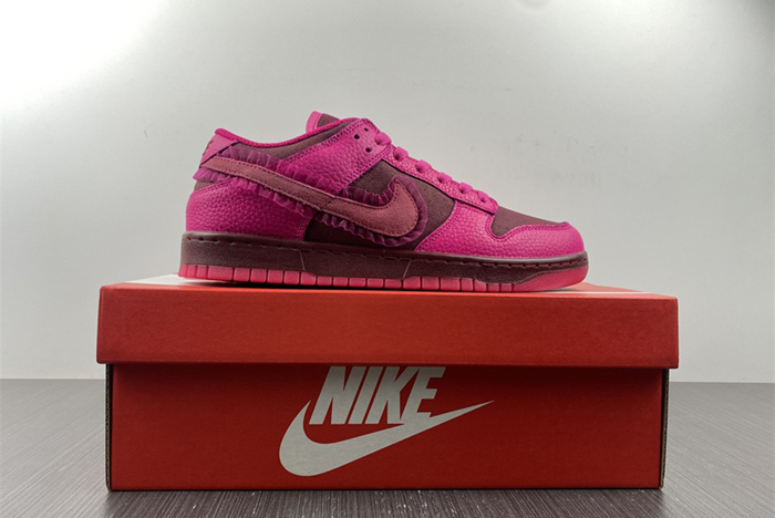 Nike Spruces Up Its Dunk Low  DQ9324-600