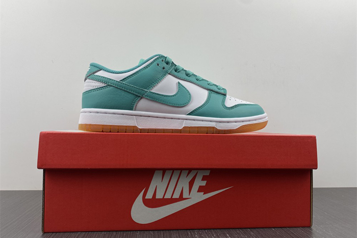Nike Dunk Low “Turquoise and Orange”  DV2190-100