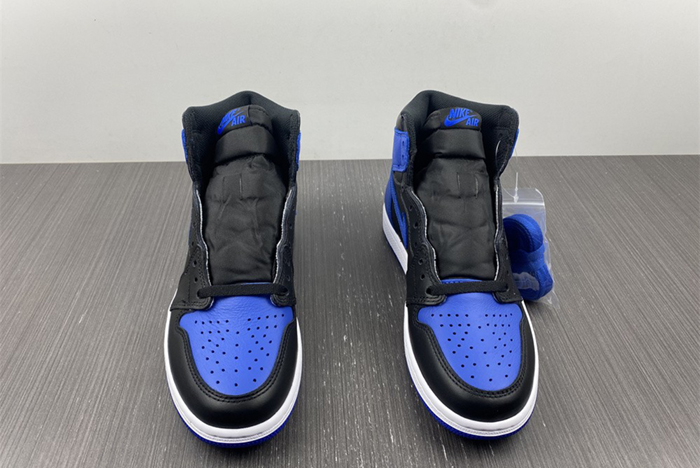 Air Jordan 1 Retro High OG 2017 Royal Blue 555088-007