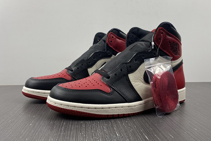 Air Jordan 1 Retro High Bred Toe OG 555088-610