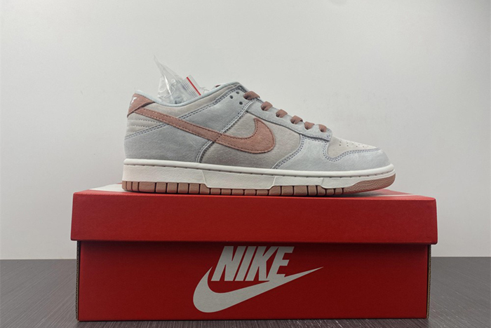 Nike Dunk Low "Fossil Rose"   DH7577-001