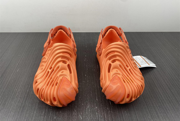 Salehe Bembury × Crocs Pollex Clog  207393-6RL