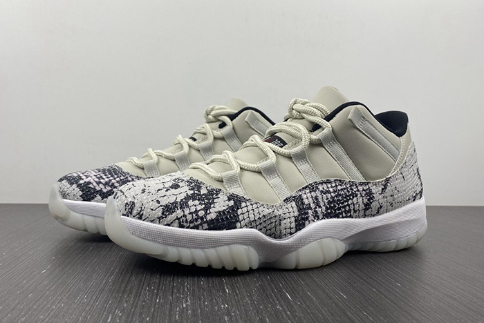 Air Jordan 11 Low 