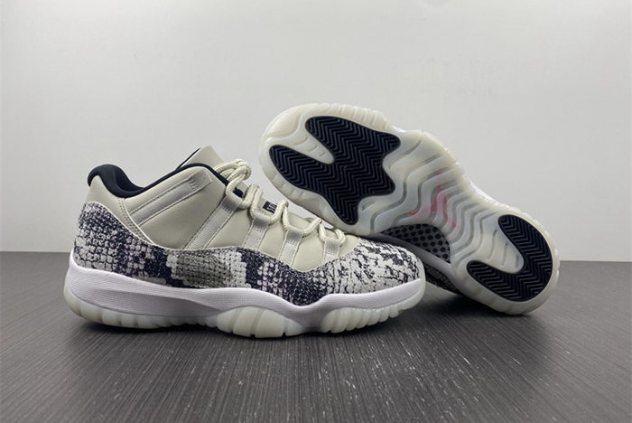 Air Jordan 11 Low "Snakeskin"  CD6846-002