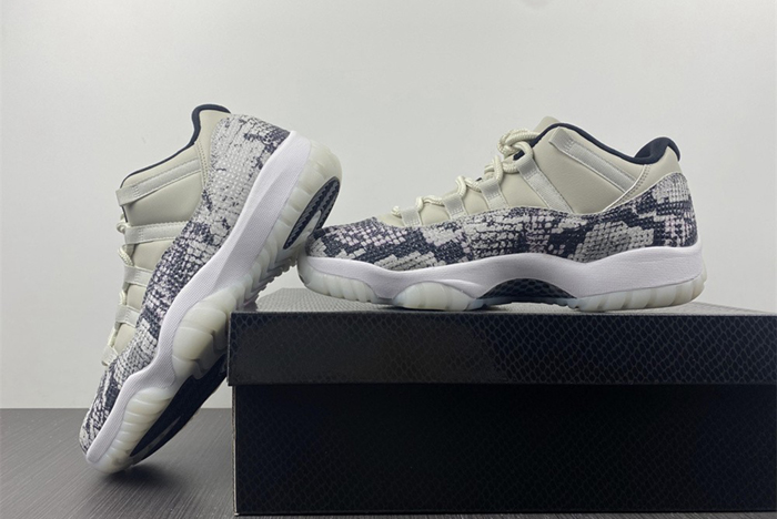 Air Jordan 11 Low "Snakeskin"  CD6846-002