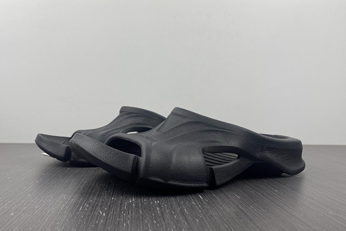 Ba*len*cia*ga  677403 w3rb3 4912 black slide