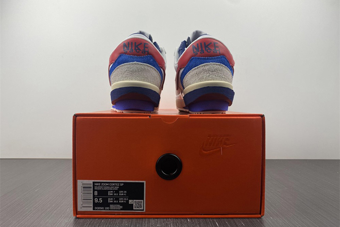 Sacai x Nike  Zoom Cortez 4.0  DQ0581-100