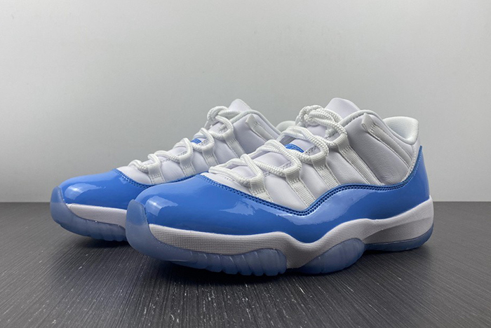 Air Jordans 11 Low ''University Blue''  528895-106