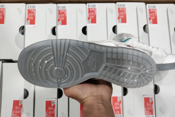 “Nike Dunk Low"Ice and Snow Festival" DO2326-001