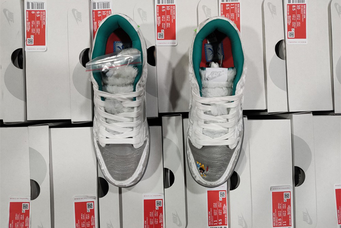 “Nike Dunk Low"Ice and Snow Festival" DO2326-001