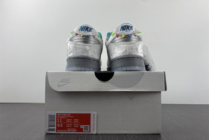 “Nike Dunk Low"Ice and Snow Festival" DO2326-001