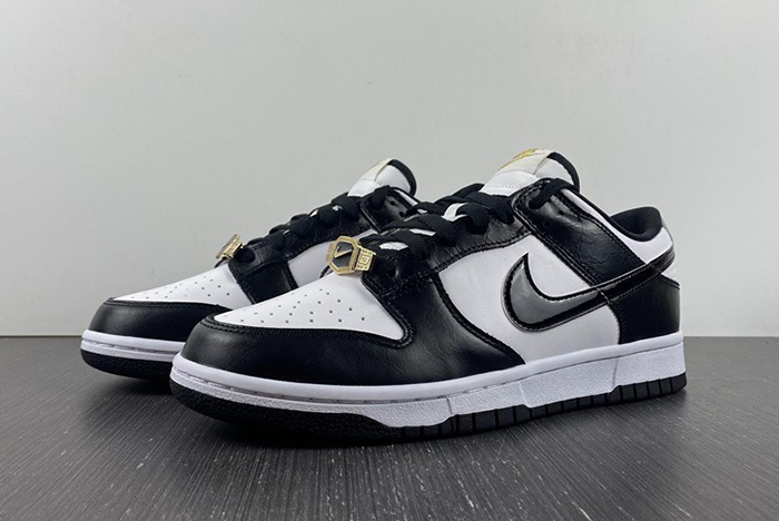 Nike Dunk Low “World Champ”   DR9511-100