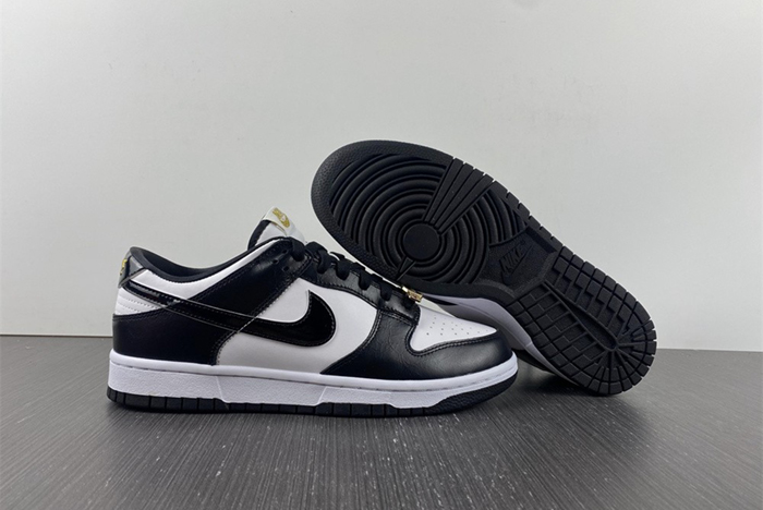 Nike Dunk Low “World Champ”   DR9511-100