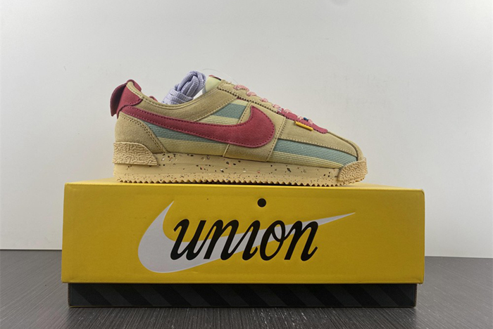 Union x Nike Cortez DR1413-200