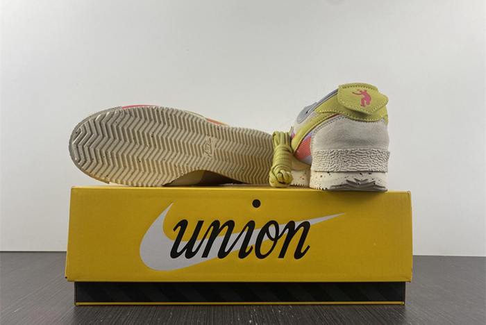 Union x Nike Cortez  DR1413-100