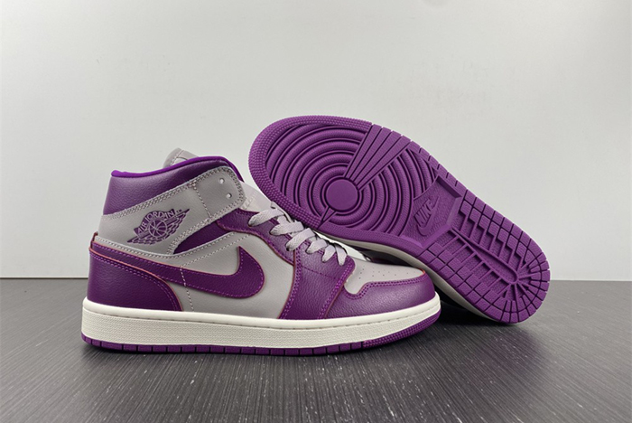 Air Jordan 1 Mid "Magenta” BQ6472-501