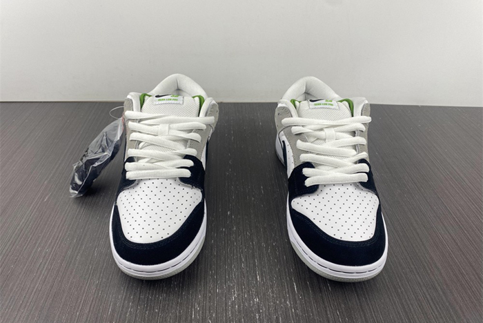 Nike SB Dunk Low Pro "Chlorophyl"   BQ6817-011