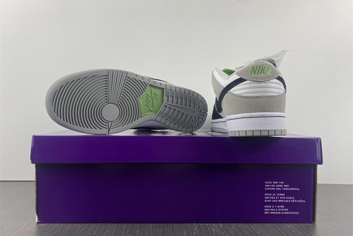 Nike SB Dunk Low Pro "Chlorophyl"   BQ6817-011