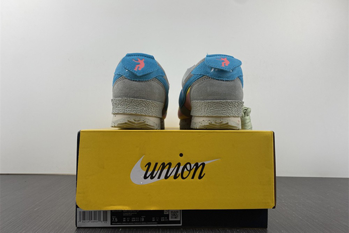 Union x Nike Cortez  DR1413-002