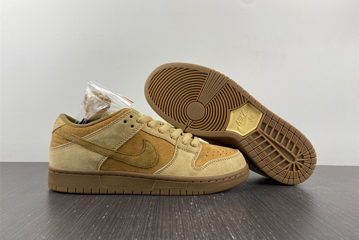 NIKE SB Dunk Low  Wheat  883232-700