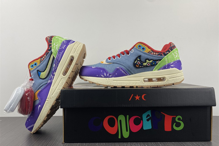 Concepts × Nike Air Max 1 SP "Far Out"  DN1803-500
