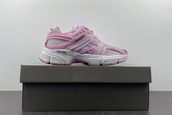 Ba*len*cia*ga  phantom  sneaker  679339w2e915390