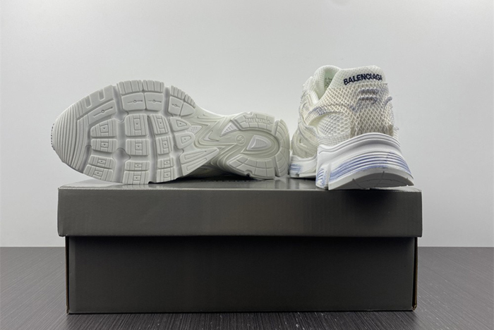 Ba*len*cia*ga phantom sneaker  679339w2e929000