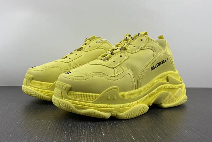 Ba*len*cia*ga triple  sneaker  524039 w1fb6 2308